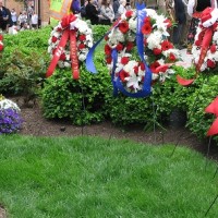 Wreaths to commemorate the Katyn deceased