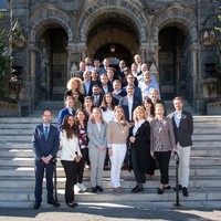 Participants of the 2019 Georgetown Leadership Seminar (Photo: Courtesy of GLS)