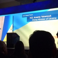 Ukrainian Minister Yatsenyuk addresses the AJC audience (Wanda Urbanska )