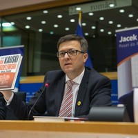 Na zdjęciu: dyrektor Muzeum Historii Polski Robert Kostro (źródło: http://www.saryusz-wolski.pl/)