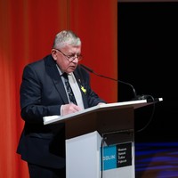 Prof. Tadeusz Gadacz wygłosił inspirujący wykład o odwadze  (Fot. Danuta Matloch)