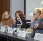 Press conference with the artists. From the left: Dorota Malinowska-Grupińska, Chair of the Council of the City of Warsaw; Aldona Machnowska-Góra, Vice-President of the City of Warsaw; Clark Young (co-writer), and Derek Goldman (co-writer and director). Ms. Machnowska-Góra reminded everyone about International Holocaust Remembrance Day and presented the panelists with a yellow daffodil pin, a symbol of Holocaust remembrance (Photo: Paweł Dąbrowski)