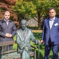 JKEH scholarship recipients, Sebastian Kęciek and Michał Kolanko in front of the Karski Bench at Georgetown University (Photo: Courtesy of Sebastian Kęciek)