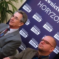 prof. Szymon Rudnicki oraz Przemysław Krych (Fundacja Edukacyjna Jana Karskiego/Marta Mieszczanek)