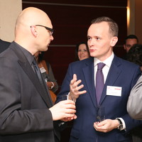 Od lewej: Paweł Wołkanowicz, prezes zarządu Fundacji i Wojciech Białożyt, dyrektor Fundacji (zdjęcie autorstwa Anny Jastrzębskiej-Wysockiej, Baker&McKenzie Krzyżowski i Wspólnicy)