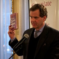 David Harris with Story of a Secret State (Przemyslaw Balcerzyk)