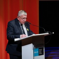 Prof. Tadeusz Gadacz giving an inspirational lecture about courage (Photo: Danuta Matloch)