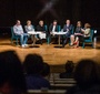 paneliści i panelistki od lewej: Tomasz Szczepański, Joanna Podolska, Magdalena Łazarkiewicz, Piotr Głowacki, Marcin Dziurda, Elżbieta Wrona, Ewa Junczyk-Ziomecka