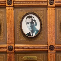 Jan Karski's Plaque at the Philodemic Room in Georgetown University's Healy Hall  (Photo: Copyright Colin Winterbottom for Smith Group)