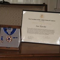 The Karski Medal of Freedom Transferred to Lodz Museum