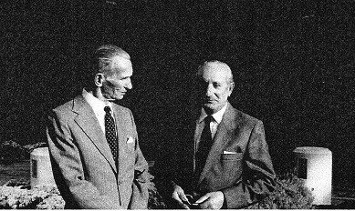 Jan Karski with Dr. Jan Slowikowski in 1987