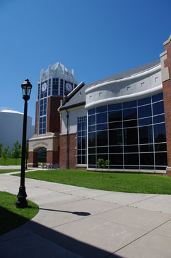 Lindenwood University, Spellman Center Lobby (Photo: www.lindenwood.edu)