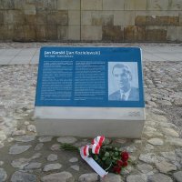 Unveiling of Karski Commemorative Plaque