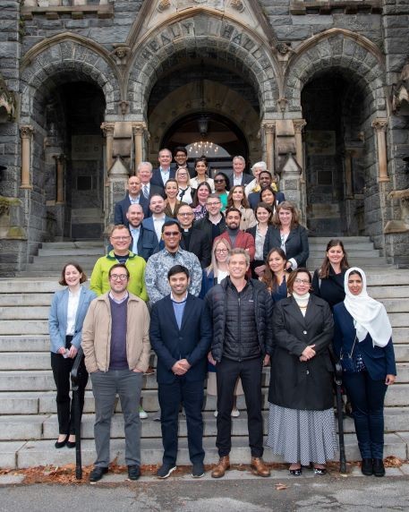 Participants in Georgetown Leadership Seminar included leaders and activists from all around the world. (Photo: Risdon Photography)